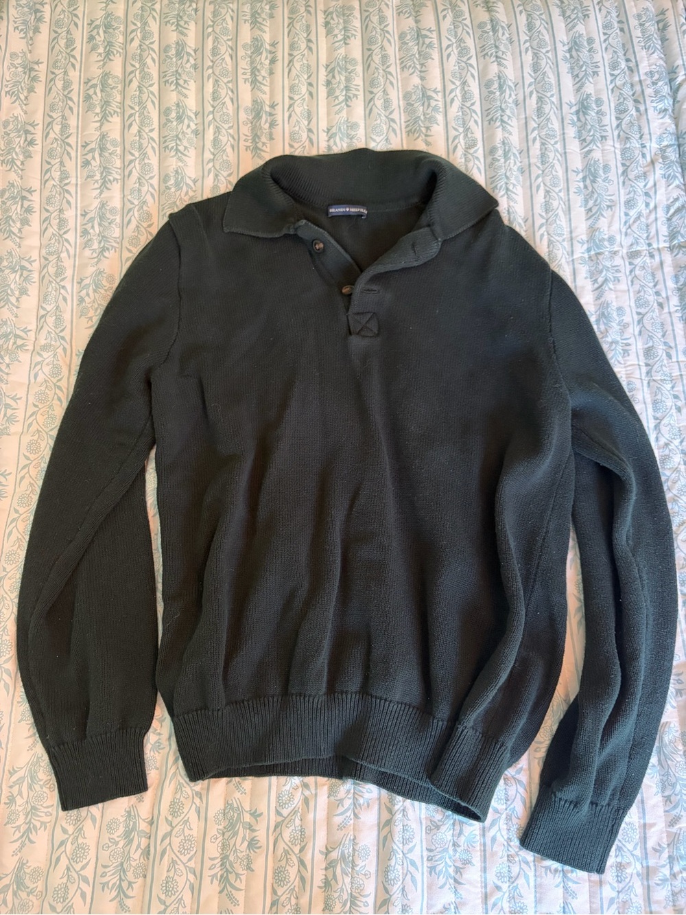 Brandy Melville Dark Green pull over sweater